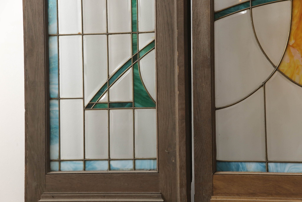 アンティーク建具　特大!!　イギリスより買い付け　オーク材　レトロな雰囲気のステンドグラスドア(親子ドア、ステンドガラス、ガラス扉、建具、英国)(R-070525)
