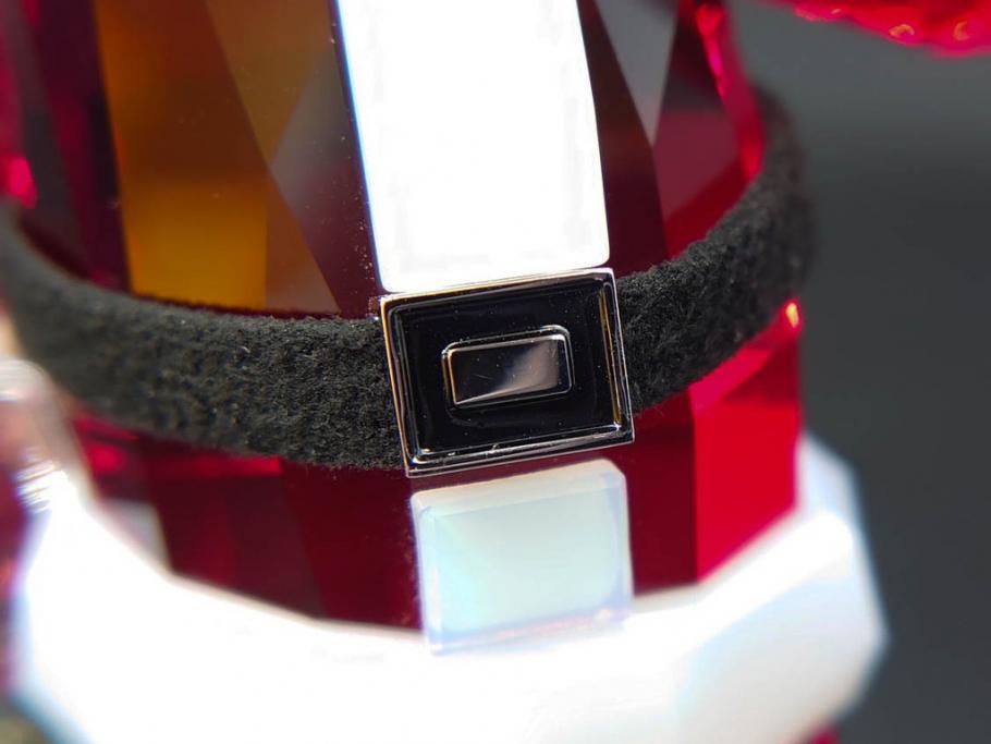 オーストリア　SWAROVSKI(スワロフスキー)　サンタクロース　高さ10.5cm　細部まで丁寧にカットされたクリスタルオブジェ(クリスマスデコレーション、クリスタルガラス、置物、ディスプレイ、箱付き)(R-078249)