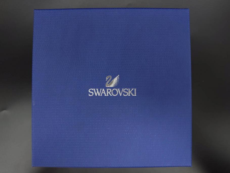 オーストリア　SWAROVSKI(スワロフスキー)　サンタクロース　高さ10.5cm　細部まで丁寧にカットされたクリスタルオブジェ(クリスマスデコレーション、クリスタルガラス、置物、ディスプレイ、箱付き)(R-078249)