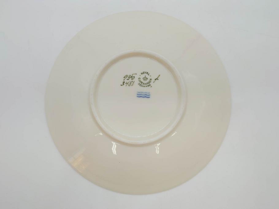 デンマーク　ROYAL COPENHAGEN(ロイヤルコペンハーゲン)　B級品　934/3481　935/3481　どんなシーンにも合わせやすいフルーツプレート2枚セット(果物モチーフ、皿、ディッシュ、洋食器)(R-078333)