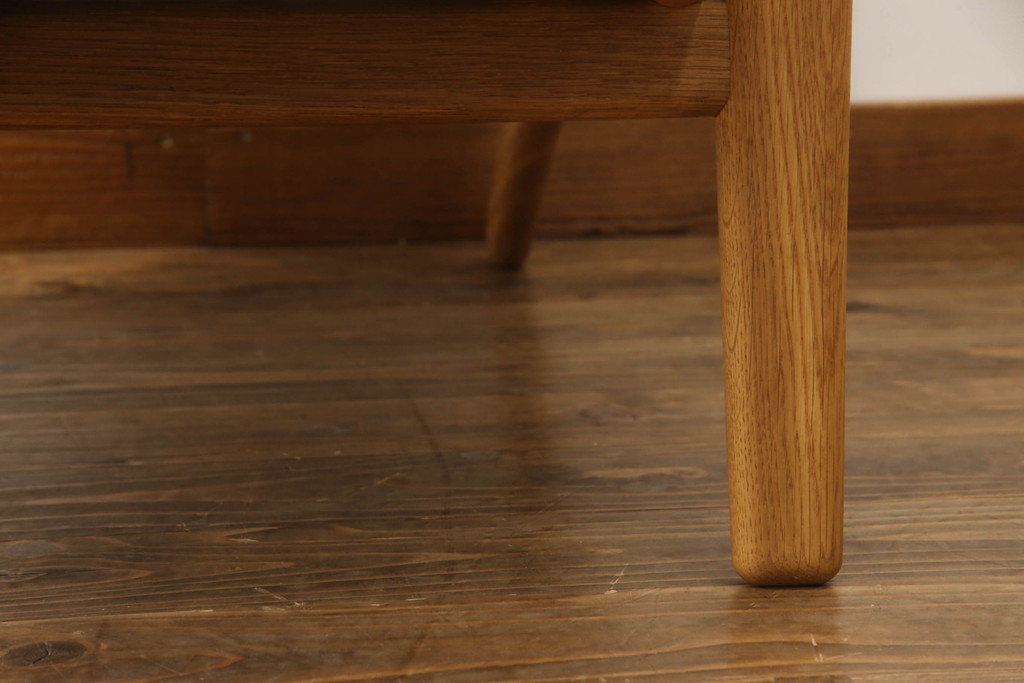 デンマークビンテージ　美品　GETAMA(ゲタマ)　Hans J Wegner(ハンス・J・ウェグナー)　GE290A　オーク材　くつろぎの空間を演出するアームチェアとオットマンのセット(椅子、イス、1P、一人掛けソファ、1人掛けソファ、フットスツール、ヴィンテージ、北欧)(R-068558)