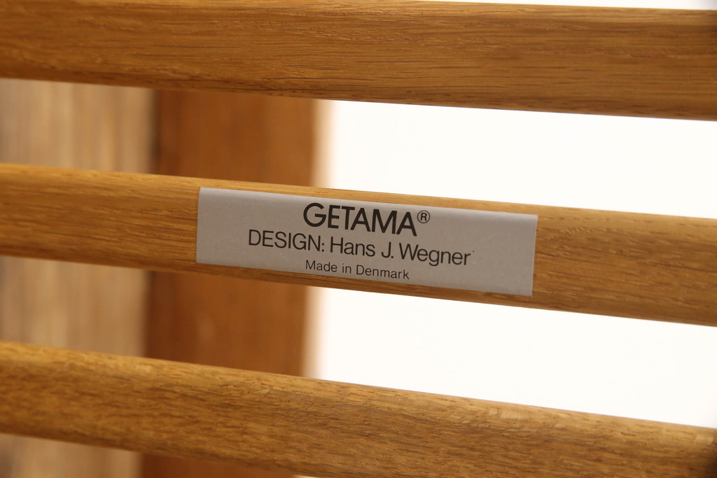 デンマークビンテージ　美品　GETAMA(ゲタマ)　Hans J Wegner(ハンス・J・ウェグナー)　GE290A　オーク材　くつろぎの空間を演出するアームチェアとオットマンのセット(椅子、イス、1P、一人掛けソファ、1人掛けソファ、フットスツール、ヴィンテージ、北欧)(R-068558)