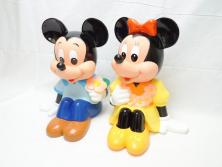 【骨董買取】ノベルティー　ソフビ　レトロ　ミッキー&ミニー　貯金箱(三菱銀行　カウンター用、店頭用、非売品、コインバンク、ディズニー)を買取りました。