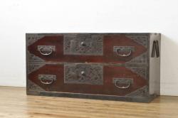 レトロ家具　アンティーク 古い桐材のレトロな小箪笥　(チェスト、桐箪笥、桐たんす)