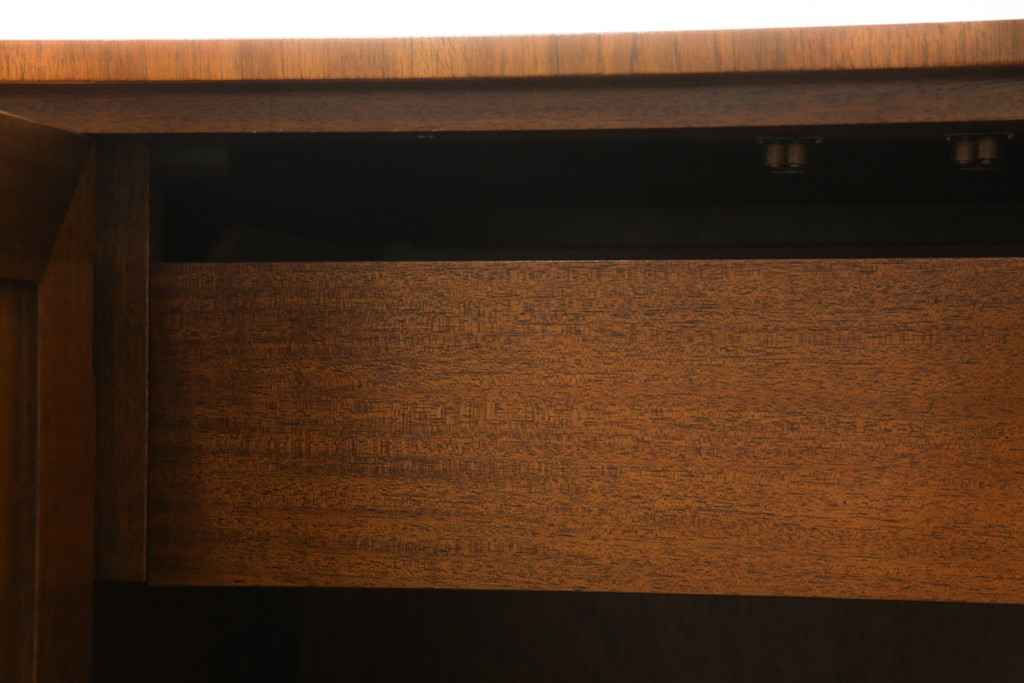 中古　美品　DREXEL HERITAGE(ドレクセルヘリテイジ)　FRANCESCA(フランチェスカ)　マホガニー　高級感あふれるクリデンザ(クレデンザ、収納棚、キャビネット、サイドボード)(定価約90万円)(R-074954)