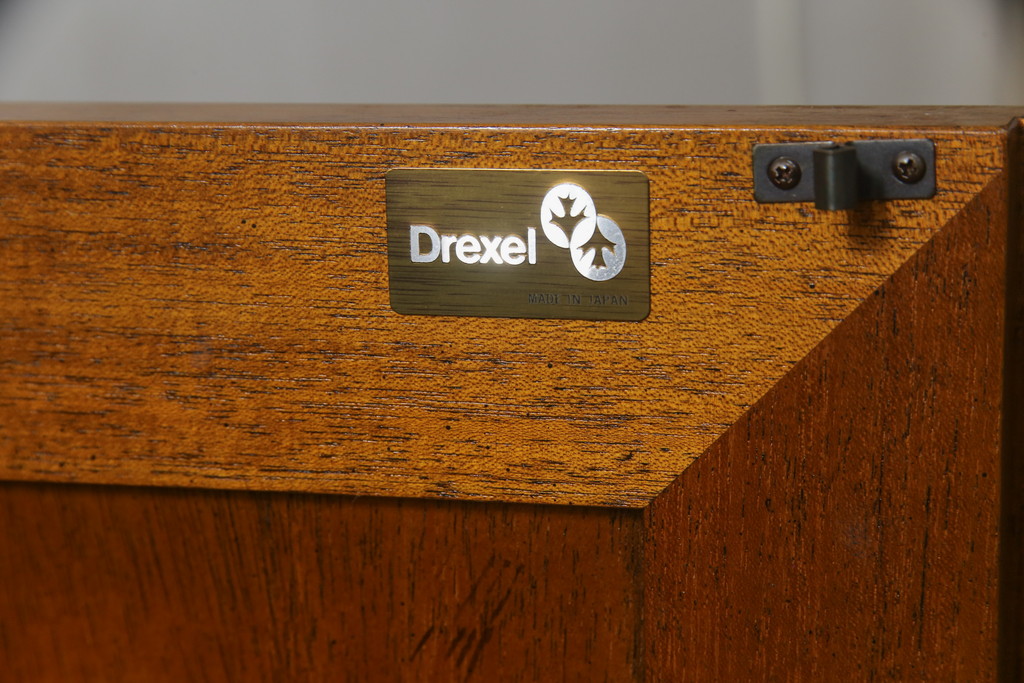 中古　美品　DREXEL HERITAGE(ドレクセルヘリテイジ)　FRANCESCA(フランチェスカ)　マホガニー　高級感あふれるクリデンザ(クレデンザ、収納棚、キャビネット、サイドボード)(定価約90万円)(R-074954)