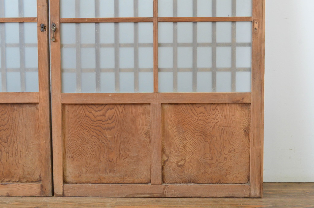 アンティーク建具　和の雰囲気漂う玄関戸2枚セット(ガラス戸、格子戸、引き戸)(R-063731)