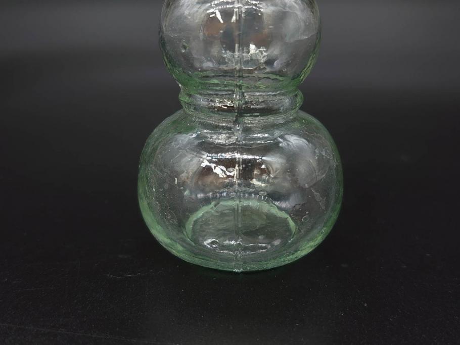 戦前　当時物　瓢箪型　気泡や絶妙なフォルムが味わいのあるニッキ水瓶5個セット(豆ガラス、ちびニッキ水、ガラス容器、駄菓子屋ビン、ペロペロ、レトロガラス、一輪挿し、ひょうたん)(R-077064)