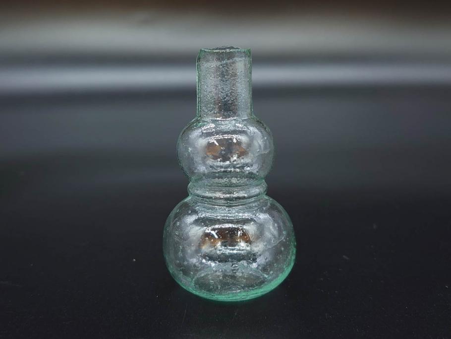 戦前　当時物　瓢箪型　気泡や絶妙なフォルムが味わいのあるニッキ水瓶5個セット(豆ガラス、ちびニッキ水、ガラス容器、駄菓子屋ビン、ペロペロ、レトロガラス、一輪挿し、ひょうたん)(R-077065)
