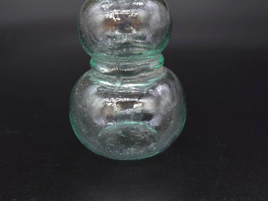 戦前　当時物　瓢箪型　気泡や絶妙なフォルムが味わいのあるニッキ水瓶5個セット(豆ガラス、ちびニッキ水、ガラス容器、駄菓子屋ビン、ペロペロ、レトロガラス、一輪挿し、ひょうたん)(R-077065)
