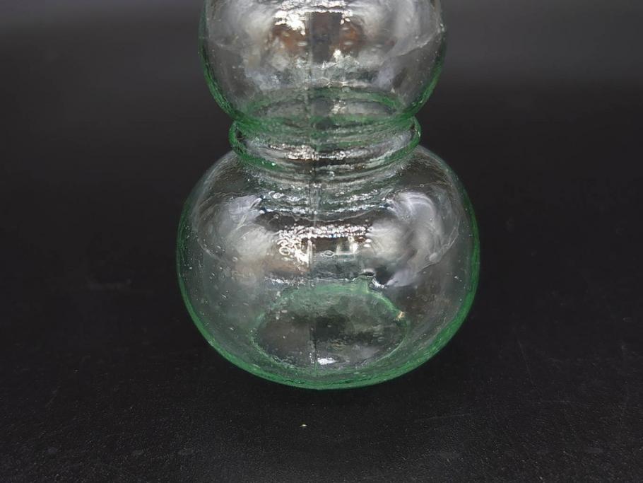 戦前　当時物　瓢箪型　気泡や絶妙なフォルムが味わいのあるニッキ水瓶5個セット(豆ガラス、ちびニッキ水、ガラス容器、駄菓子屋ビン、ペロペロ、レトロガラス、一輪挿し、ひょうたん)(R-077065)