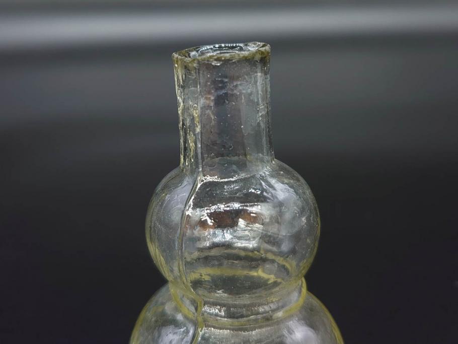 戦前　当時物　瓢箪型　気泡や絶妙なフォルムが味わいのあるニッキ水瓶5個セット(豆ガラス、ちびニッキ水、ガラス容器、駄菓子屋ビン、ペロペロ、レトロガラス、一輪挿し、ひょうたん)(R-077066)