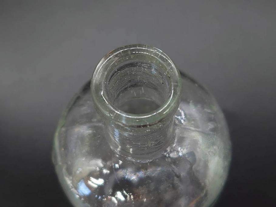 大正〜昭和初期　様々な用途に使える小瓶5個セット(気泡、ガラスビン、硝子、ボトル、薬瓶、花瓶、花入れ、花器)(R-077073)
