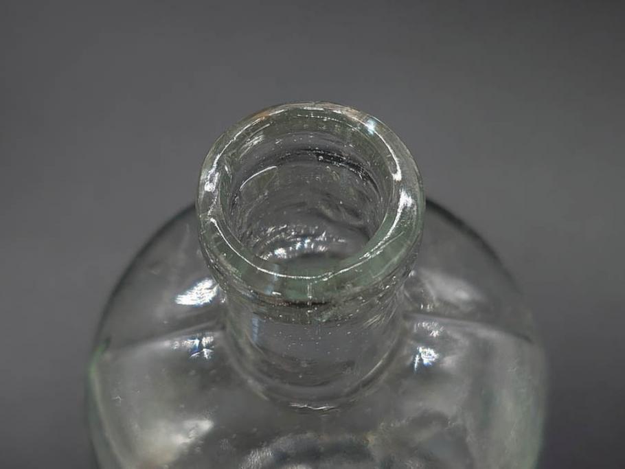 大正〜昭和初期　様々な用途に使える小瓶5個セット(気泡、ガラスビン、硝子、ボトル、薬瓶、花瓶、花入れ、花器)(R-077073)