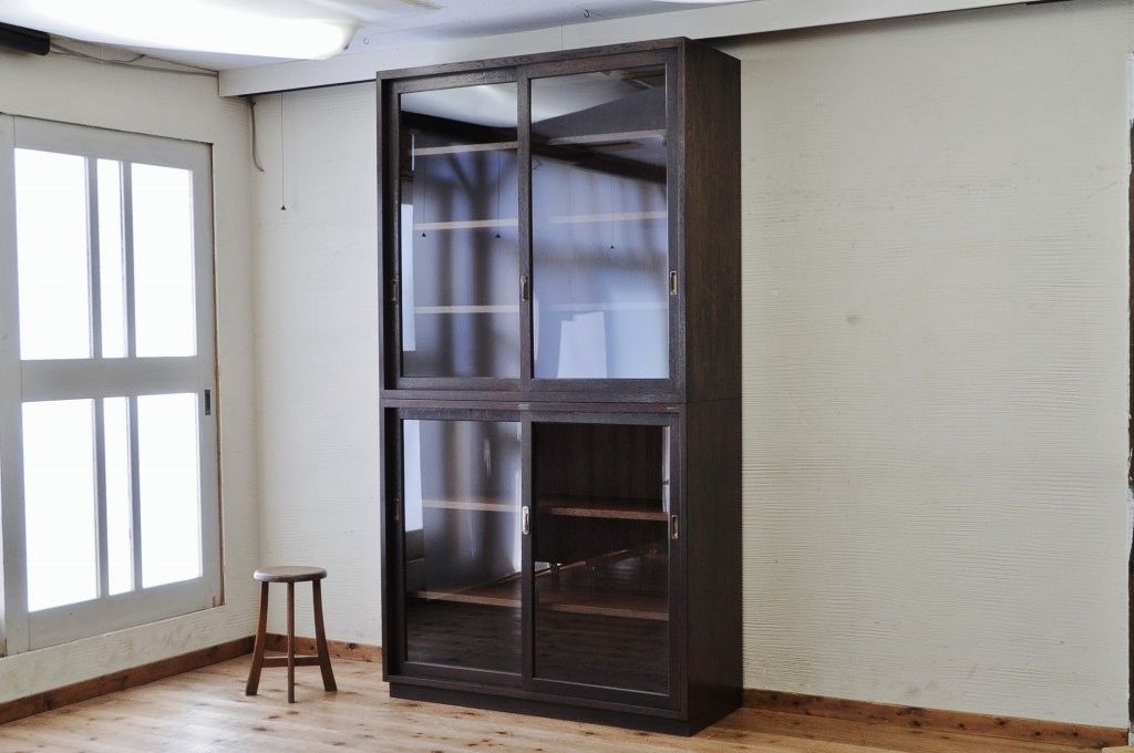 アンティーク家具　◇1970年代シンプルな二段重ね収納棚(飾り棚・食器棚)