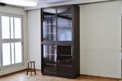 アンティーク家具　◇1970年代シンプルな二段重ね収納棚(飾り棚・食器棚)