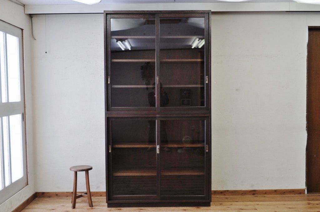 アンティーク家具　◇1970年代シンプルな二段重ね収納棚(飾り棚・食器棚)