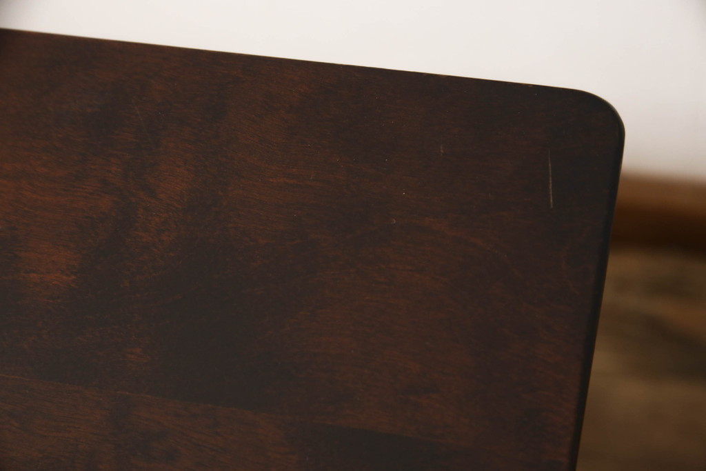 中古　松本民芸家具　#70型食卓　脚のデザインがおしゃれなダイニングテーブル(4人掛け)(定価約22万円)(R-058565)