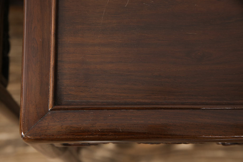 和製アンティーク　梅に鶯彫刻　凝ったつくりと彫刻が素晴らしい唐木ネストテーブル(飾り台、サイドテーブル)(R-052300)