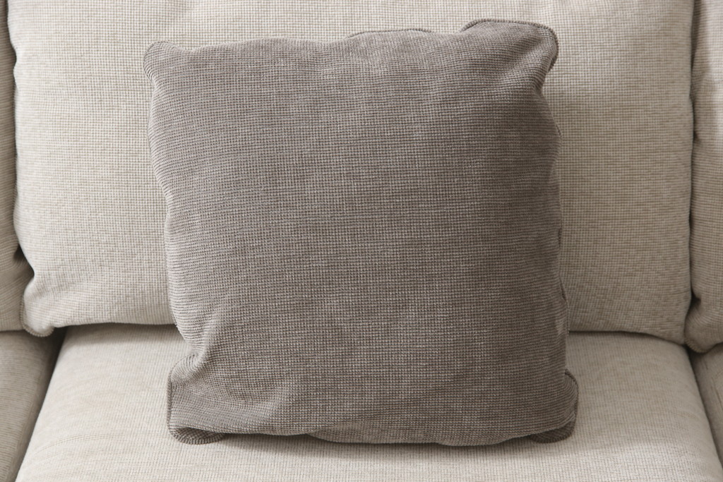 中古　arflex(アルフレックス)　A SOFA(エー・ソファ)　涼しげな色合いが爽やかさを醸し出す4人掛けソファ(四人掛けソファ)(定価約80万円)(R-052717)