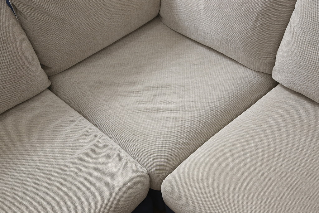 中古　arflex(アルフレックス)　A SOFA(エー・ソファ)　涼しげな色合いが爽やかさを醸し出す4人掛けソファ(四人掛けソファ)(定価約80万円)(R-052717)