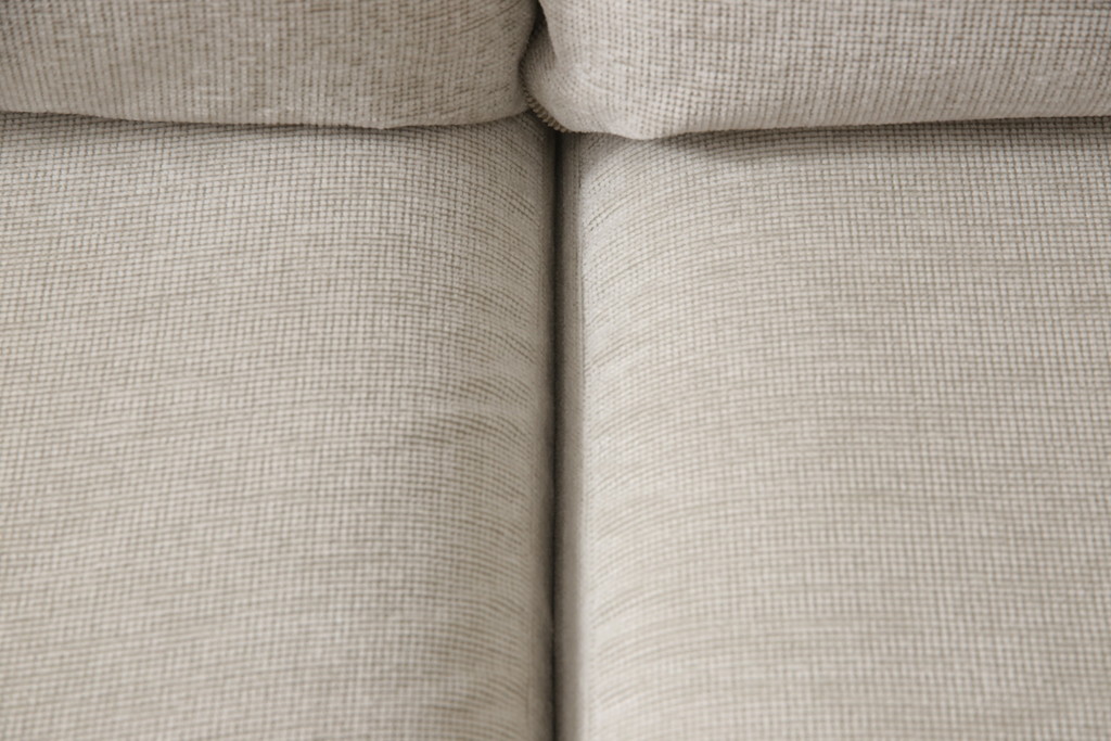 中古　arflex(アルフレックス)　A SOFA(エー・ソファ)　涼しげな色合いが爽やかさを醸し出す4人掛けソファ(四人掛けソファ)(定価約80万円)(R-052717)