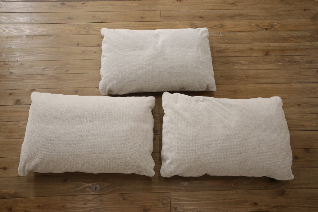 中古　arflex(アルフレックス)　A SOFA(エー・ソファ)　涼しげな色合いが爽やかさを醸し出す4人掛けソファ(四人掛けソファ)(定価約80万円)(R-052717)