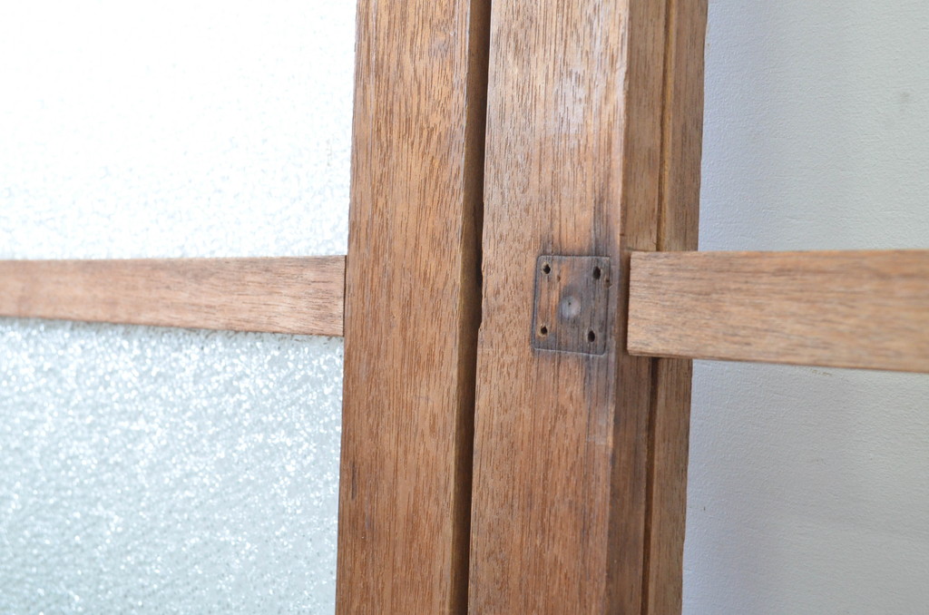 アンティーク建具　木のぬくもり感じる色合いが魅力のガラス戸2枚セット(引き戸)(R-063743)
