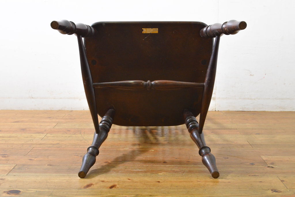 中古　松本民芸家具　#44A型　シックな色合いとクラシカルな佇まいが魅力のウィンザーチェア(ウインザーチェア、アームチェア、板座チェア、ダイニングチェア、椅子、イス)(定価約20万円)(R-063212)