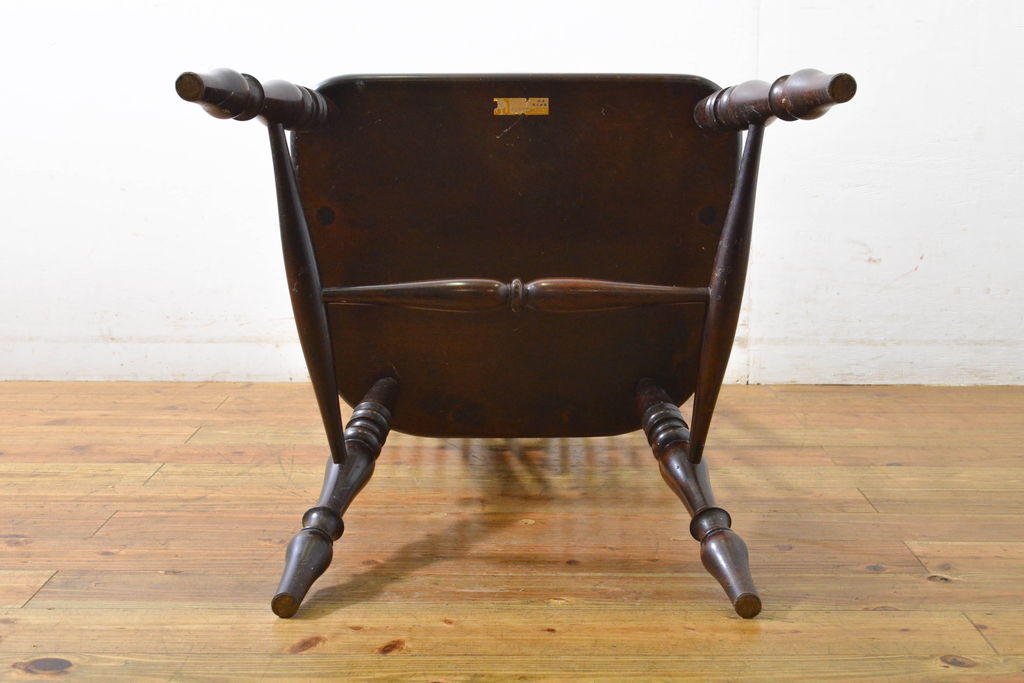 中古　松本民芸家具　#44A型　シックな色合いとクラシカルな佇まいが魅力のウィンザーチェア(ウインザーチェア、アームチェア、板座チェア、ダイニングチェア、椅子、イス)(定価約20万円)(R-063212)
