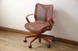 中古　美品　Hermanmiller(ハーマンミラー社)　ローバック　洗練されたフォルムが魅力的なCosm Chair(コズムチェア)(オフィスチェア、ワークチェア、アームチェア、椅子、イス)(定価約21万円)(R-064034)