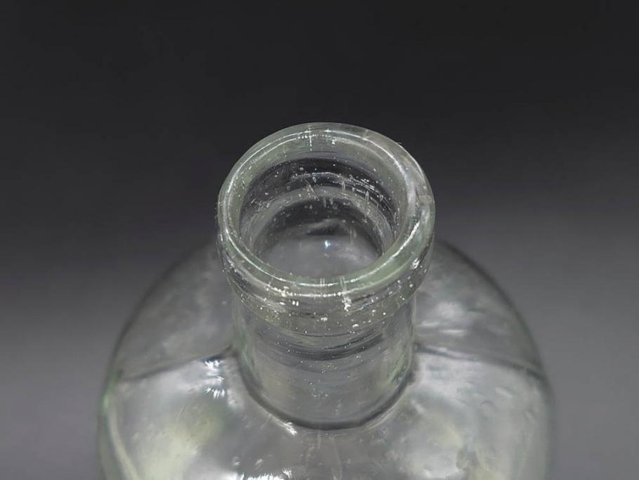 大正〜昭和初期　様々な用途に使える小瓶5個セット(気泡、ガラスビン、硝子、ボトル、薬瓶、花瓶、花入れ、花器)(R-077084)