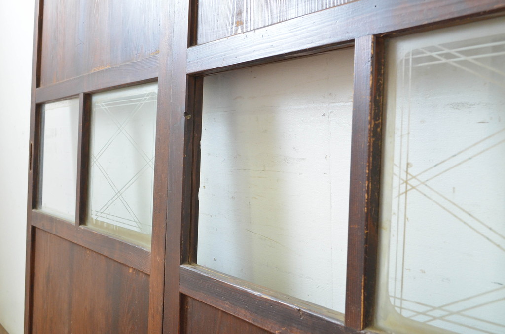 アンティーク建具　落ち着いた和の空間を演出するガラス帯戸2枚セット(引き戸、板戸)(R-064054)