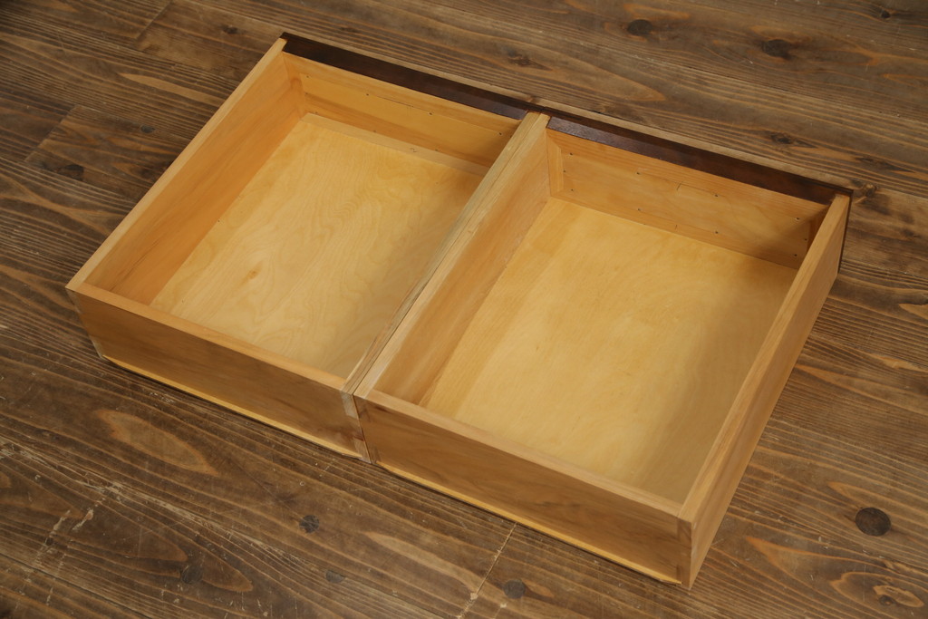 中古　美品　松本民芸家具　和モダンな雰囲気を醸し出す舞良型食器棚(キャビネット、水屋箪笥、収納棚、戸棚)(定価約133万円)(R-078077)