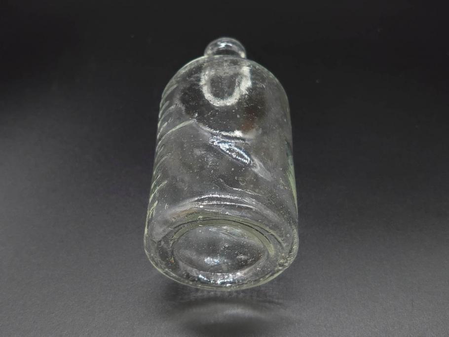 大正〜昭和初期　様々な用途に使える小瓶5個セット(気泡、ガラスビン、硝子、ボトル、薬瓶、花瓶、花入れ、花器)(R-077085)