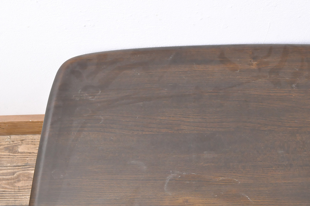 イギリスビンテージ　ERCOL(アーコール)　丸みのあるフォルムが愛らしい、希少なパンドラボックスコーヒーテーブル(センターテーブル、ローテーブル、ヴィンテージ)(R-054074)