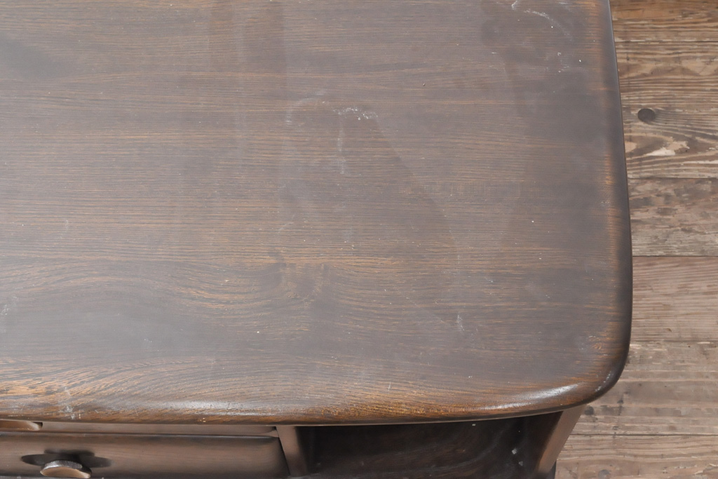 イギリスビンテージ　ERCOL(アーコール)　丸みのあるフォルムが愛らしい、希少なパンドラボックスコーヒーテーブル(センターテーブル、ローテーブル、ヴィンテージ)(R-054074)