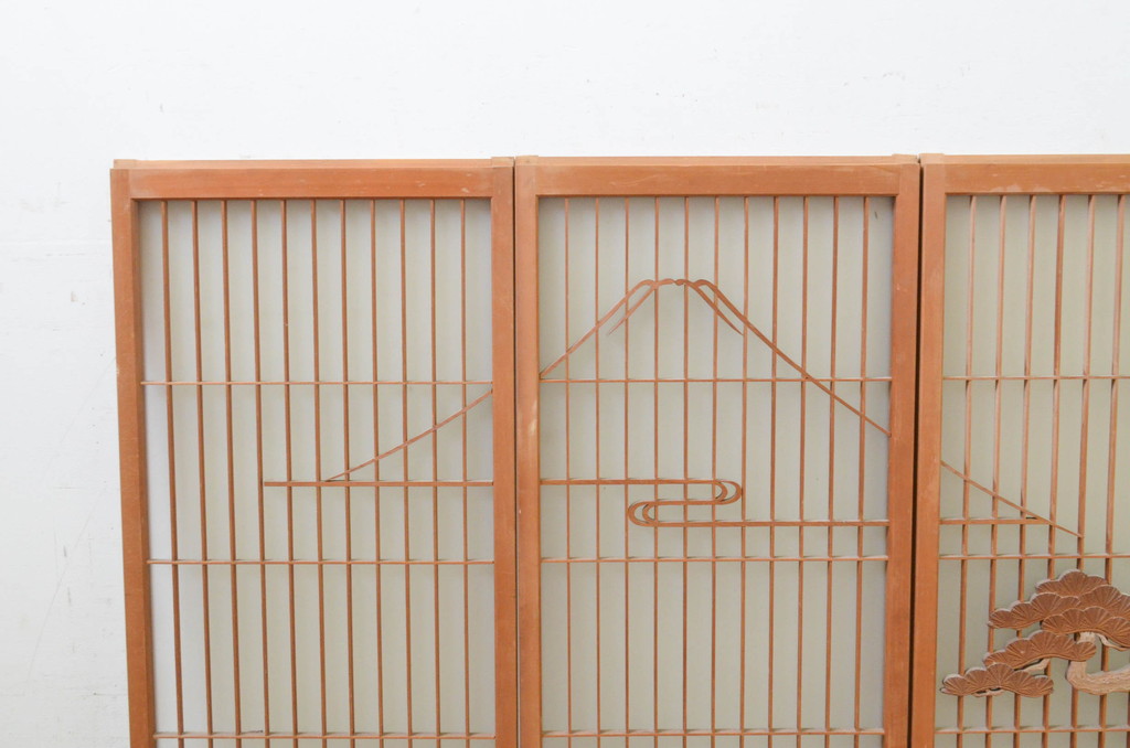 アンティーク建具　片面ガラス　山・松の彫刻入り書院戸4枚セット(窓、引き戸、ガラス戸)(R-068847)