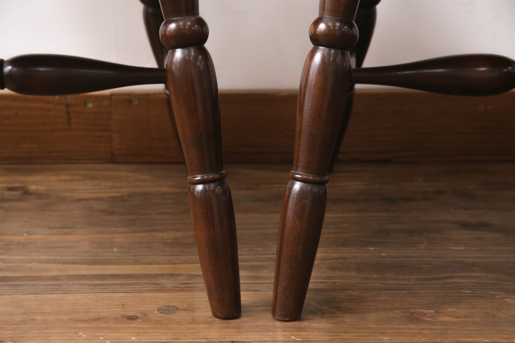 中古　松本民芸家具　16型スピンドルチェア　ゆったりと座れるダイニングチェア2脚セット(板座チェア、椅子、イス)(R-068202)