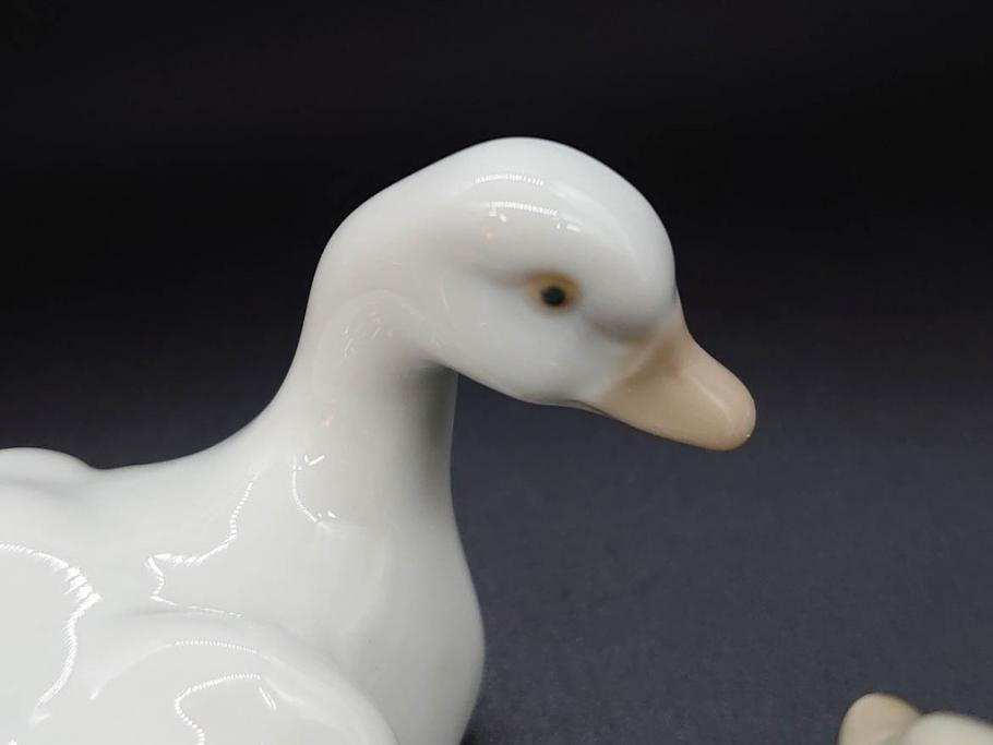 スペイン　リヤドロ　LLADRO　アヒルの家族　4895　高さ50cm　アヒル達の表情が可愛らしいフィギュリン(親子、ファミリー、置物、オブジェ、陶器人形、共箱付き)(R-078342)