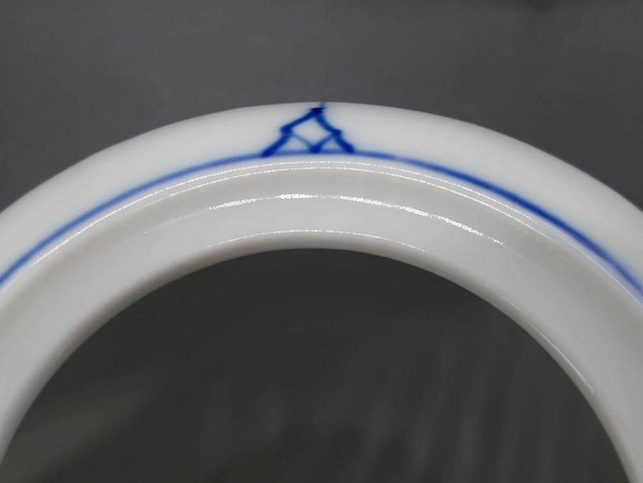 デンマーク　ROYAL COPENHAGEN(ロイヤルコペンハーゲン)　ブルーフルーテッドプレイン　繊細に描かれたブルーの模様が上品なティーポット(洋食器)(R-078344)