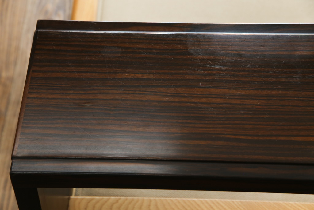 中古　美品　モリシゲ(MORISHIGE/森繁)　水葉(ミズハ)　合皮　和モダンテイストのお部屋づくりにおすすめな3人掛けソファ(アームソファ、三人掛け、3P、トリプルソファ、ローソファ)(定価約100万円)(R-066562)