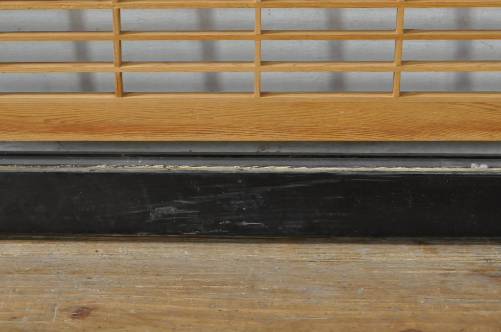 ビンテージ建具　松・鷲　彫刻と組子細工の組み合わせが美しい欄間2枚セット(明り取り、明かり取り、ランマ、ヴィンテージ)(R-076334)