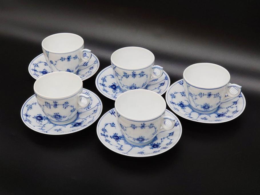 デンマーク　ROYAL COPENHAGEN(ロイヤルコペンハーゲン)　ブルーフルテッド プレイン　繊細な絵付けがエレガントなコーヒーカップ&ソーサー5客セット(洋食器、C&S)(R-078346)