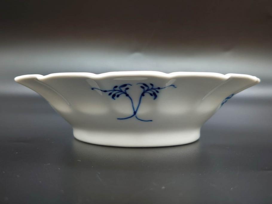 デンマーク　ROYAL COPENHAGEN(ロイヤルコペンハーゲン)　ブルーフルーテッド　プレイン　ブルーコペンハーゲン　様々なシーンに対応できるプレート5枚・シェルディッシュ・ボウルセット(皿、深皿、小皿、変形皿、貝、花柄、洋食器)(R-078347)