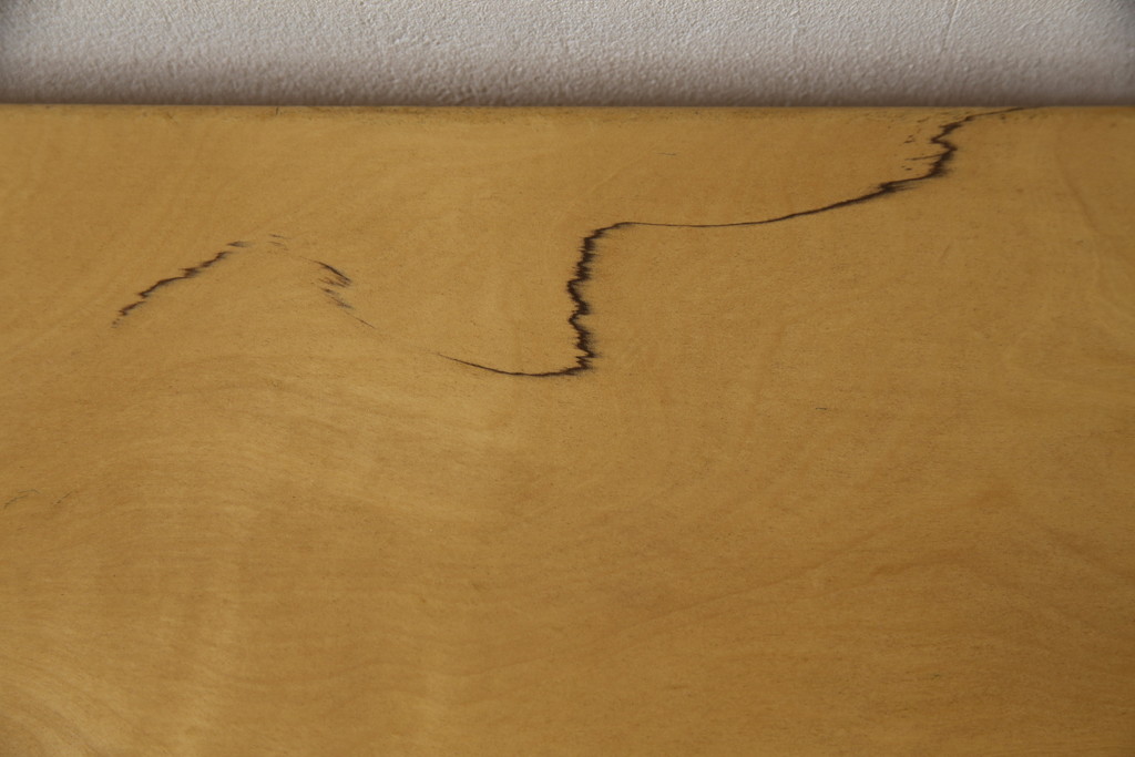 中古　どっしりとした佇まいが魅力!分厚い一枚板が使われたカバ材のベンチ(長椅子、板座)(R-059593)