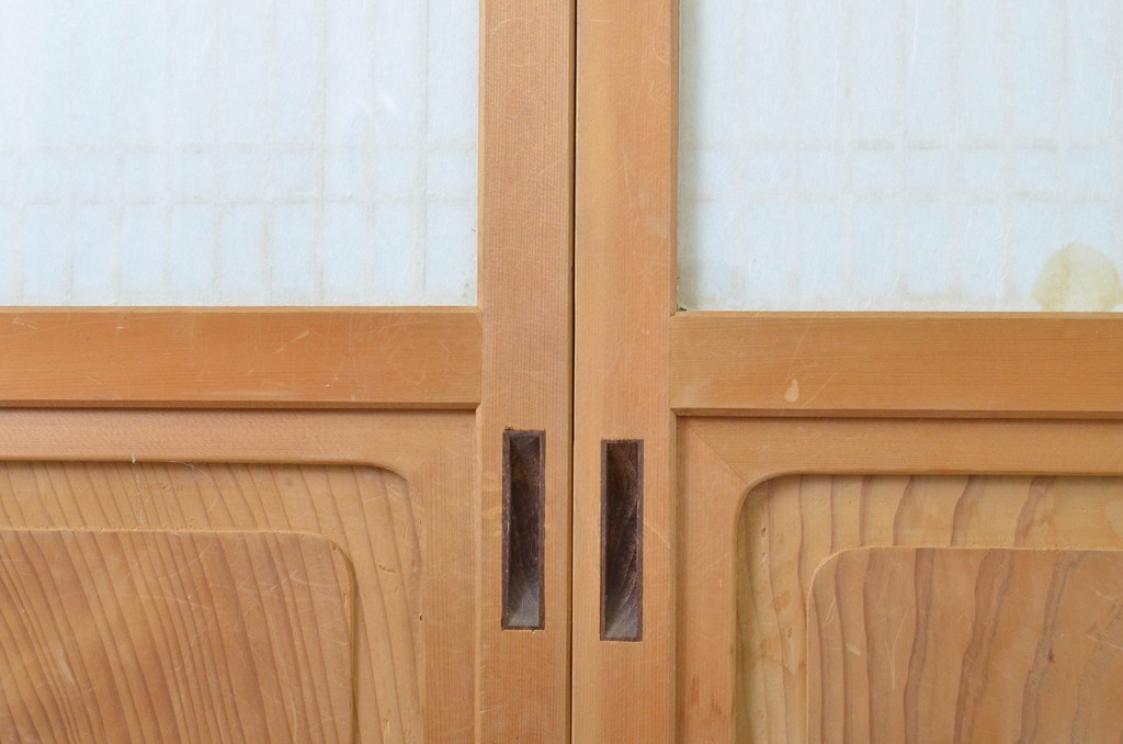 中古　高級品　和の空間づくりにおすすめ!数寄屋の鏡板一枚板障子戸4枚セット(引き戸、格子戸)(R-064101)