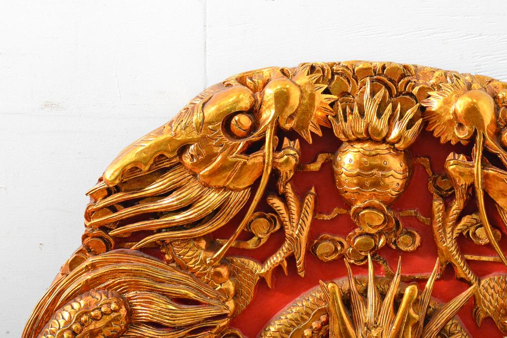 ヴィンテージ家具　超激レア!!　中国美術　王座デザイン　皇帝　黄金に輝く龍の彫刻が高貴な雰囲気を高める1人掛けソファ(1P、ビンテージ、アームソファ、アームチェア、イス、椅子)(R-059286)