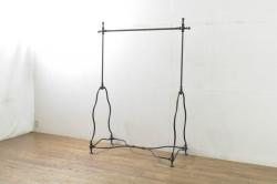 ペイント家具　レトロな佇まいが目を惹くスツール付きドレッサー(鏡台、ミラー)