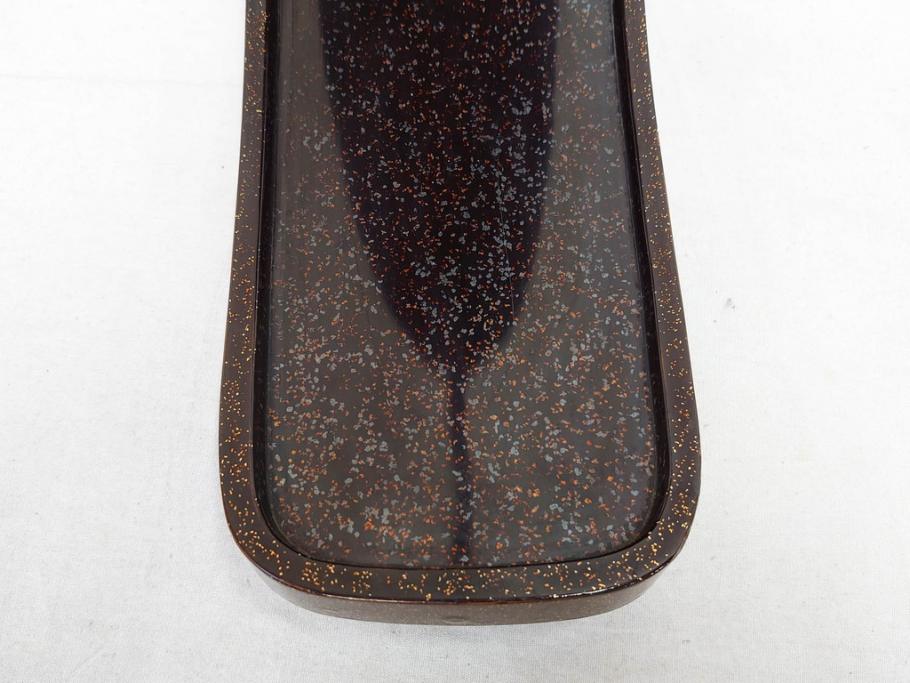 時代物　金蒔絵　大名武具　金の装飾が豪華な鐙(あぶみ、馬具、漆塗り、波千鳥)(R-078411)